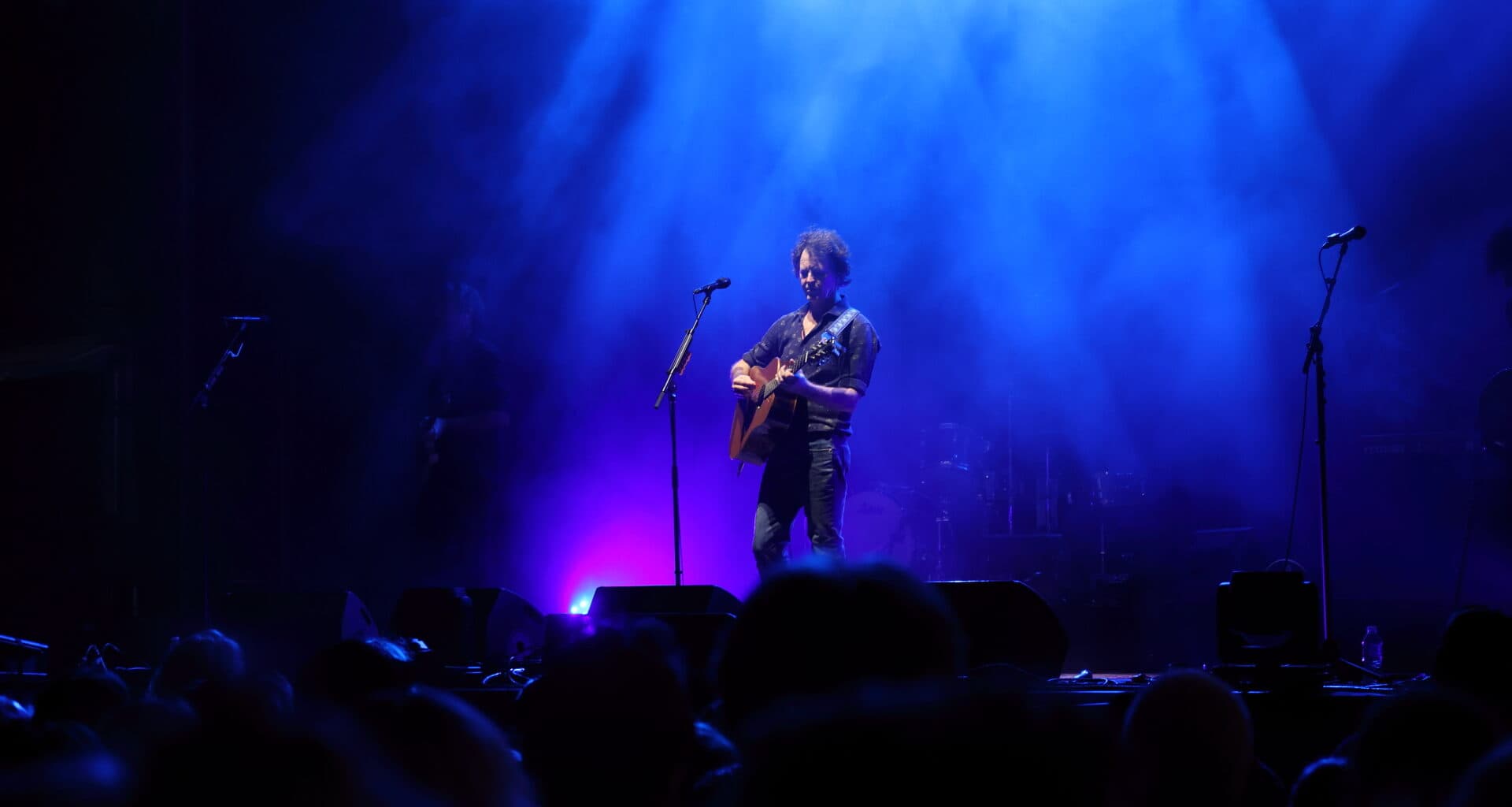 Folk, Family, and Fanning: A Masterclass in Australian Songcraft at On the Banks